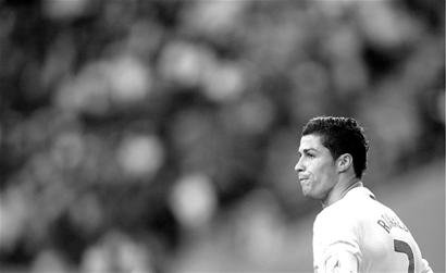 官方：38岁日本前国脚高桥秀人宣布退役