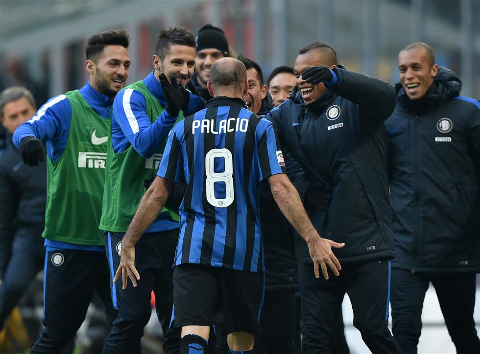 鹈鹕双核发力豪取胜利