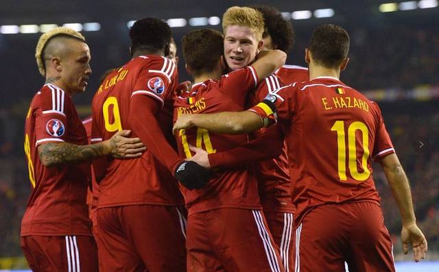 半场战报：海登海姆0-1弗赖堡，曼赞比建功