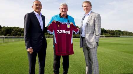 弗罗因德：对诺伊尔的未来我们并不着急；拜仁确实联系过安东尼