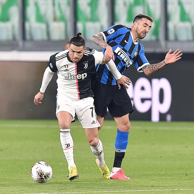 英超前瞻：曼城各项赛事遭遇两连败，利兹联客场表现挣扎