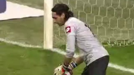 邮报：红军vs毕包前安菲尔德主看台发生误报，球迷被暂时疏散