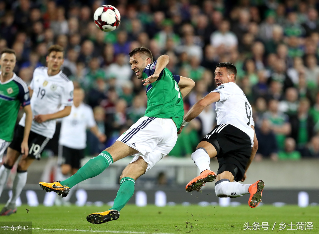 波媒：什琴斯尼在加盟巴萨前考虑参加波兰第七级别联赛